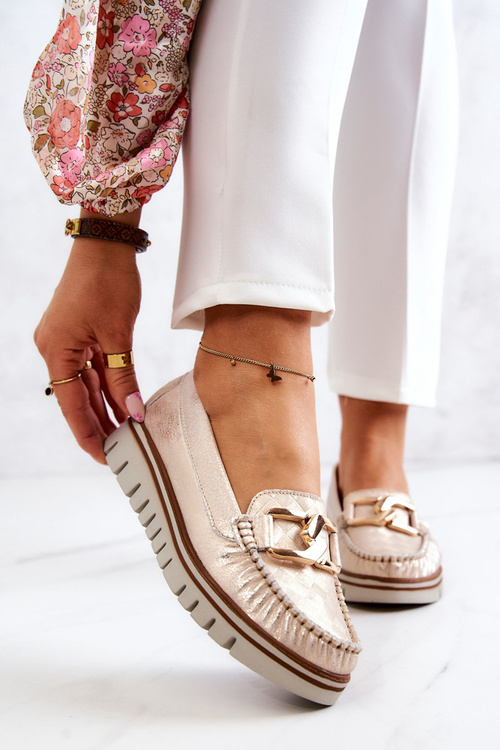 Жіночі шкіряні лофери на платформі Gold Venesia