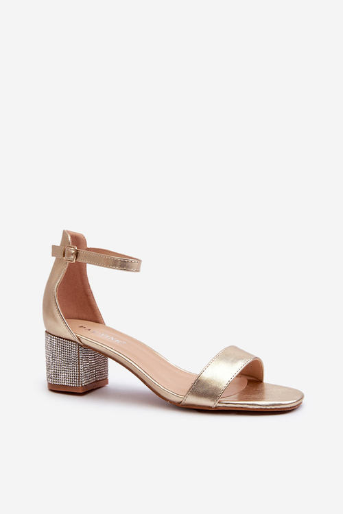 Жіночі босоніжки зі штучної шкіри на декорованому каблуці золотого кольору Wiatalia