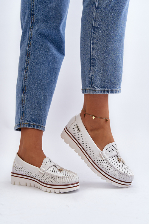Жіночі білі мокасини Twista з вирізом