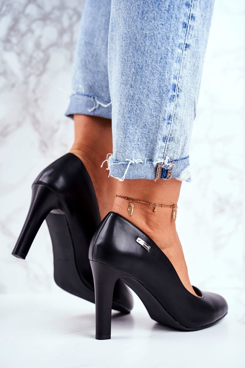 Чорні жіночі туфлі на шпильці Matt Sergio Leone Campbell