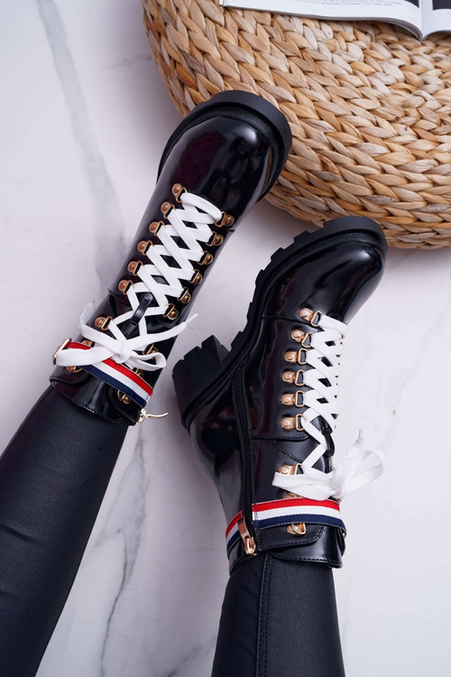 Жіночі високі черевики на плоскому каблуці, чорні Hippe