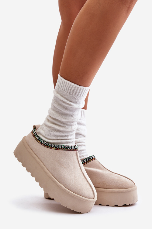 Жіночі тапочки на платформі з вишивкою світло-бежеві Neroma