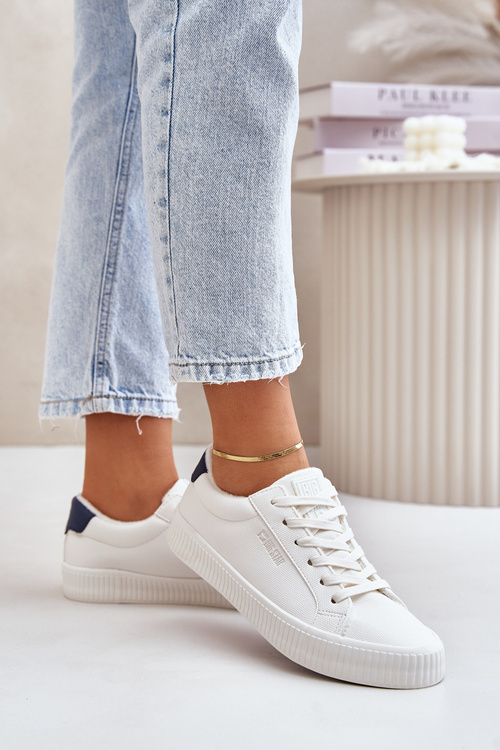 Теплі жіночі кросівки Big Star OO274A460 Білі