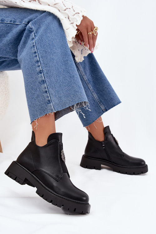 Утеплені Низькі Жіночі Чоботи З Декорацією На Блискавці Чорні Lavira