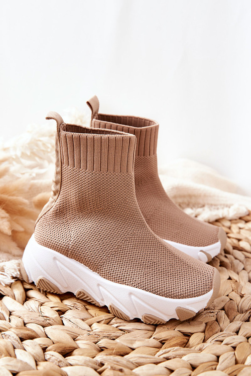 Дитяче молодіжне спортивне взуття бежеве Callobe