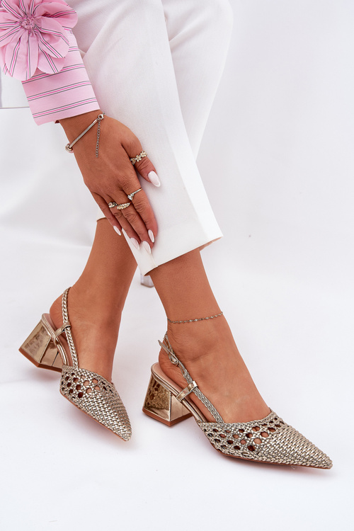 Сандалі На Каблуку З Плетінням І Загостреними Носками Золоті Resterri