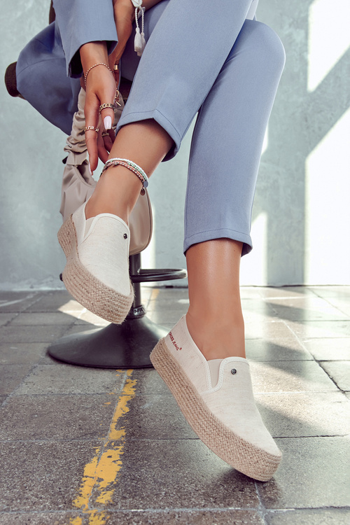 Жіночі еспадрільї на платформі Cross Jeans JJ2R4014C Бежеві