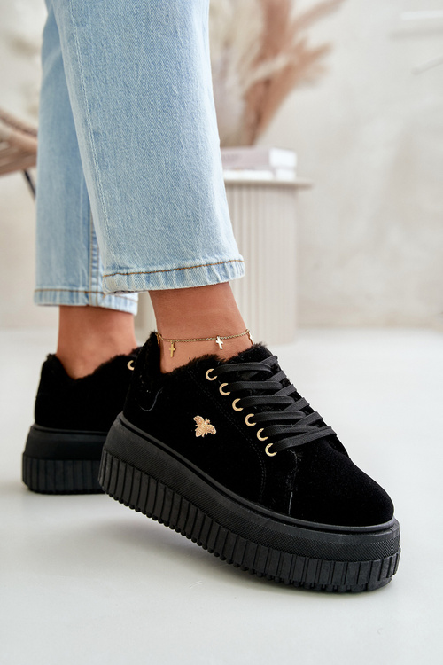 Жіночі утеплені кросівки на масивній підошві з золотистими деталями Чорна лотира