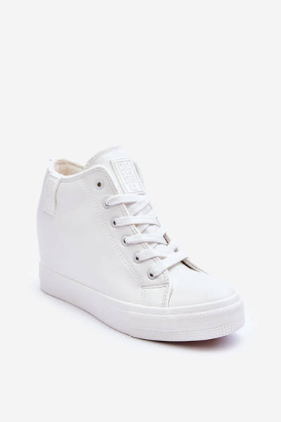 Жіночі шкіряні кросівки на танкетці Big Star MM274002 Білі