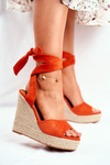 Жіночі босоніжки на танкетці помаранчеві Belleza