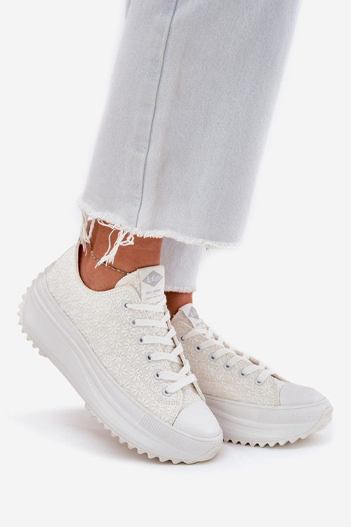 Жіночі Кросівки З Вишивкою На Платформі Lee Cooper LCW-25-31-3465L Білі