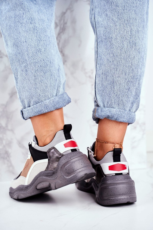 Жіноче спортивне взуття Cross Jeans сіре GG2R4037