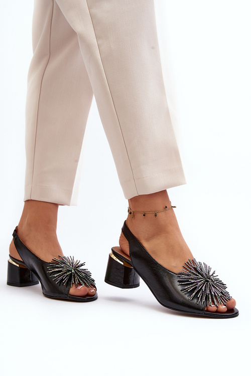 Шкіряні босоніжки на трикутному каблуці Laura Messi 2595 Коричневий