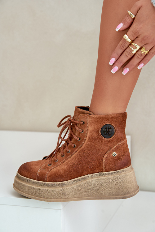 Замшеві ботильйони на масивній платформі Maciejka 06309-29 Коричневий