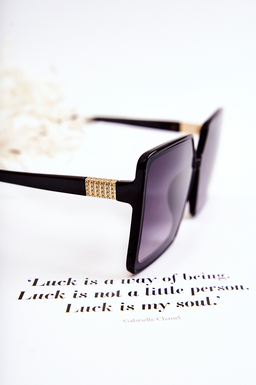 Жіночі квадратні сонцезахисні окуляри V130032 Чорні