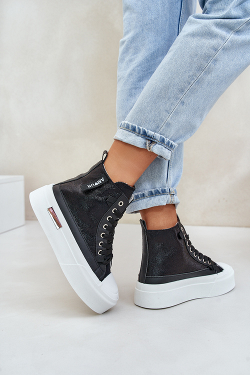 Жіночі високі кросівки на платформі чорні Averira