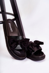 Класичні жіночі шкіряні тапочки з бантом Black Dessy