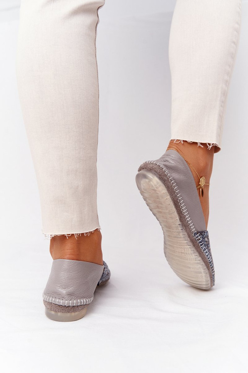 Жіночі шкіряні балетки Maciejka 01930-86 сірі