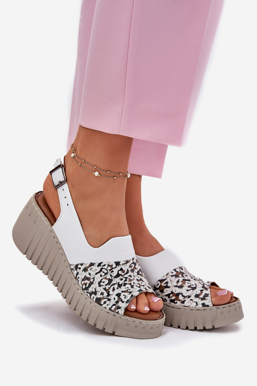 Жіночі Сандалі З Натуральної Шкіри На Танкетці Білі Artiker 56C0958