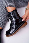 Жіночі чорні лаковані чоботи на підборах на підборах