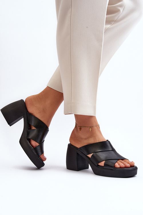 Zazoo 40373 Чорні шкіряні босоніжки на підборах