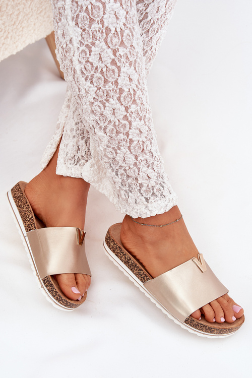 Жіночі Сандалі На Корковій Платформі З Декоративним Елементом Золоті Vessira