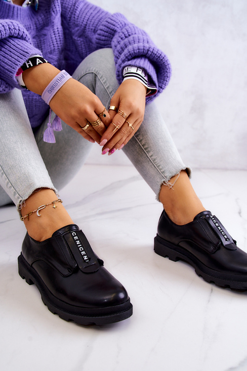 Жіночі шкіряні туфлі Kirstee чорного кольору