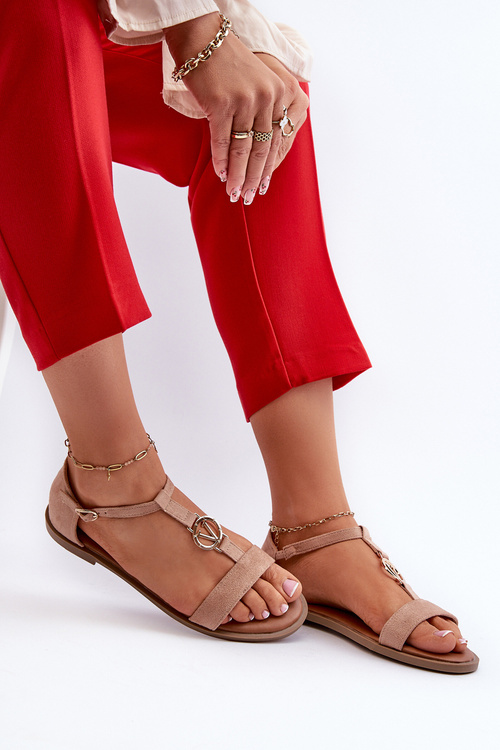 Жіночі босоніжки на плоскій підошві з золотим орнаментом Vinceza 17321 Бежеві