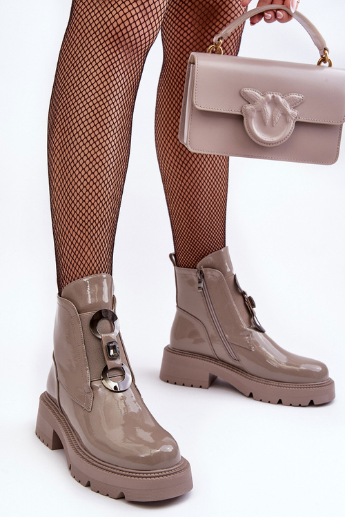 Жіночі лаковані чоботи з декором бежеві SBarski MR870-53