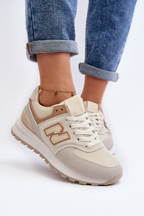 Жіночі бежеві спортивні кросівки Alettesa