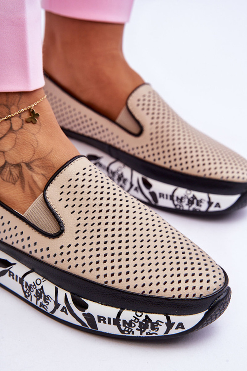 Жіночі ажурні шкіряні кросівки сліпони бежеві Sorito