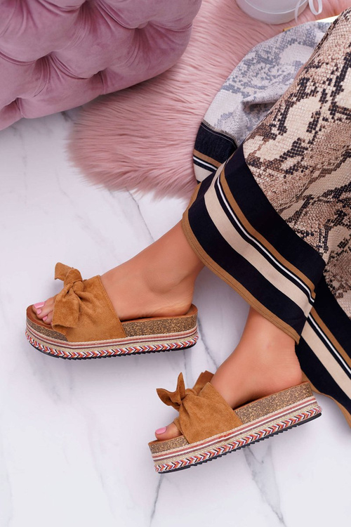 Платформа Шльопанці на платформі Camel Chantal