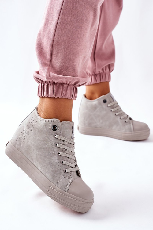 Шкіряні кросівки на танкетці Big Star II274093 сірі