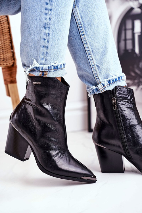 Жіночі черевики на високому каблуці шкіряні Big Star Black GG274919