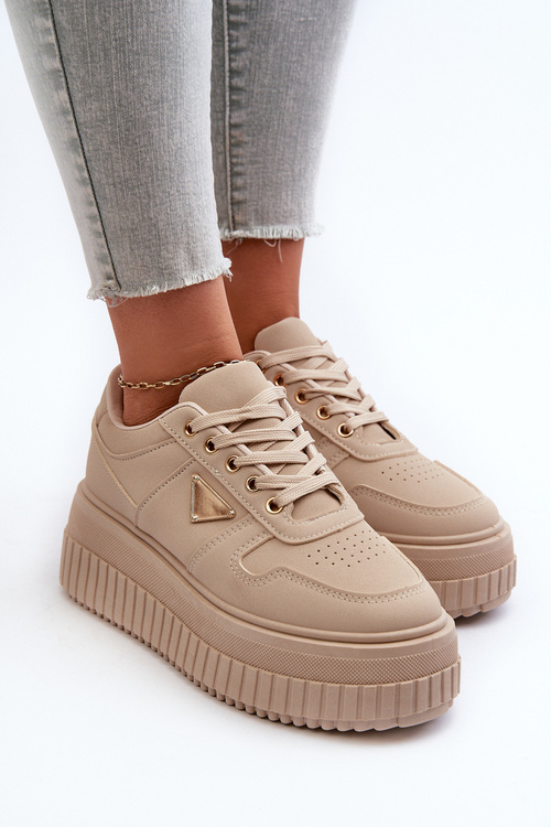 Жіночі кросівки з еко шкіри на масивній платформі бежеві Chrisstin
