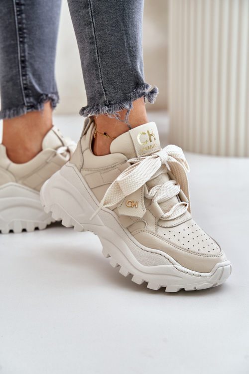 Жіночі шкіряні кросівки CheBello 4583 бежевого кольору
