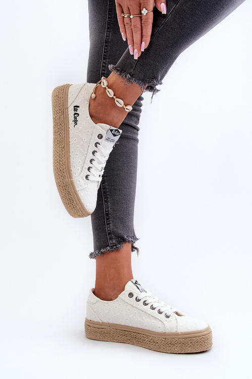 Кросівки з косою Lee Cooper LCW-24-44-2410 Білі