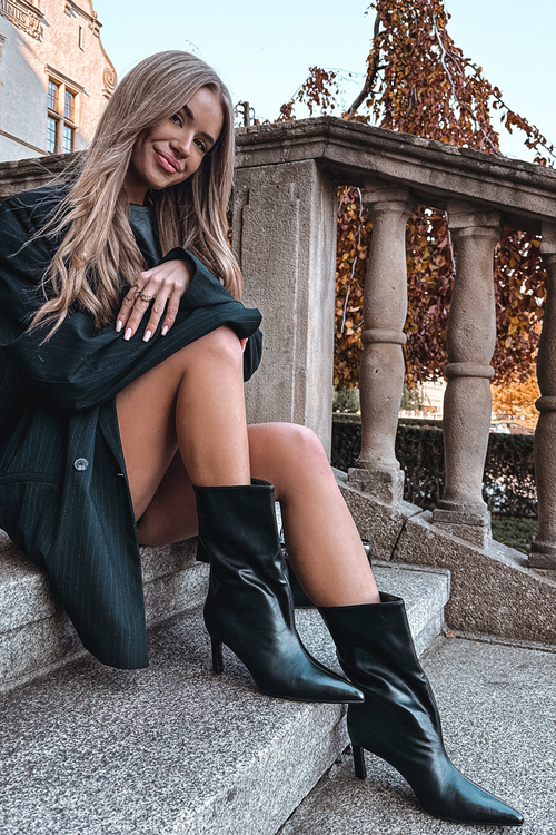 Сліп-он жіночі чоботи на підборах з еко-шкіри чорні Norell