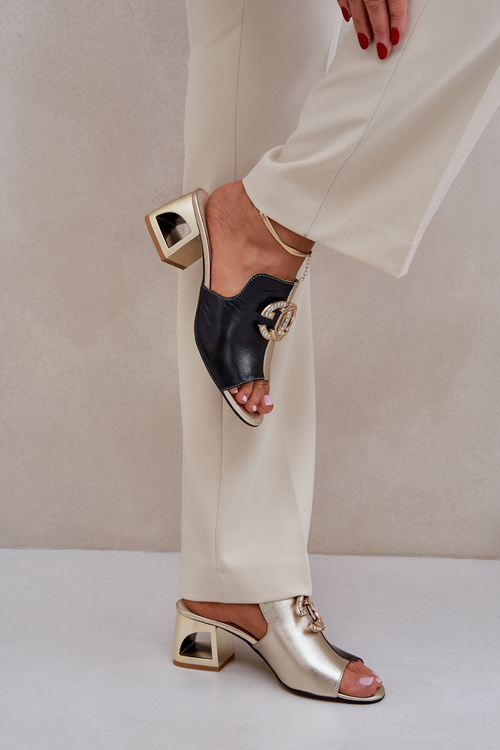 Шкіряні Елегантні Жіночі Сандалі на Низькому Каблуці Лаура Мессі 2874 Чорні