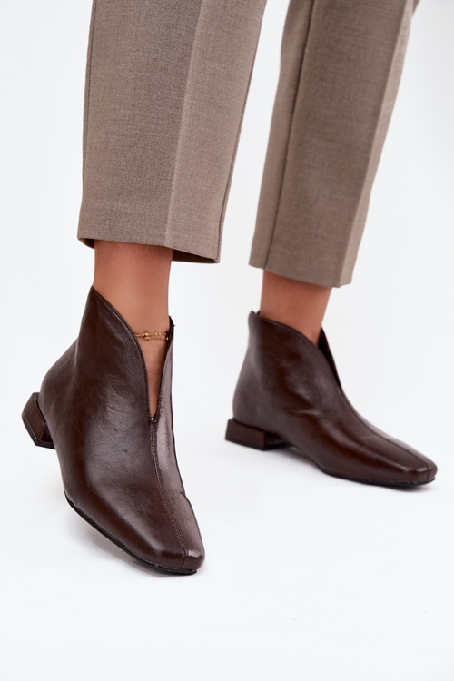 Жіночі полусапожки з ніжним каблуком шоколадні Elvienne