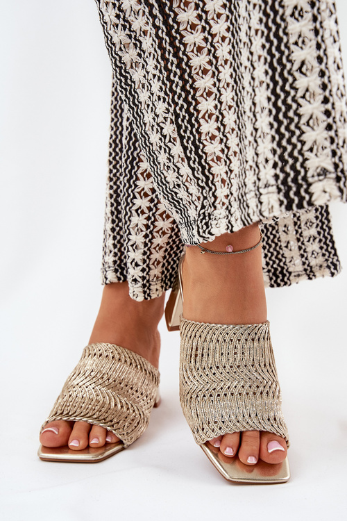 Жіночі Сандалі З Плетінням На Каблуку Золоті Ciariloria