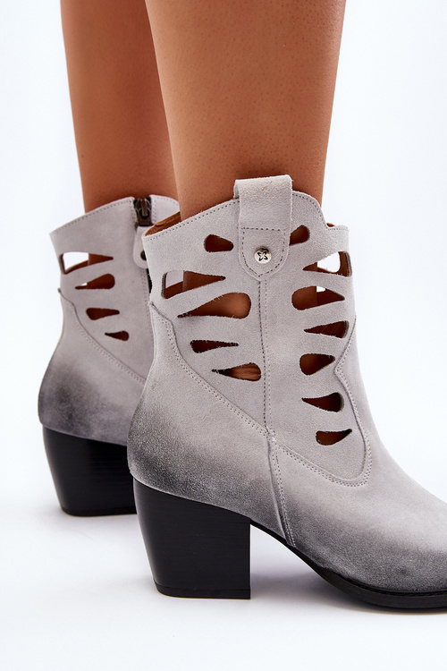 Чоботи шкіряні з вирізами Maciejka 06412-11 Білі