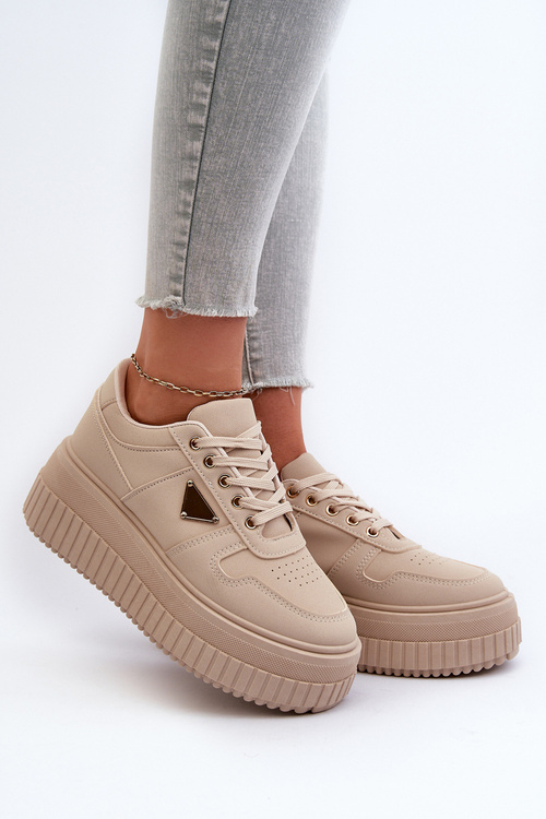 Жіночі кросівки з еко шкіри на масивній платформі бежеві Chrisstin