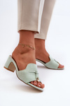 Жіночі босоніжки з м'ятної екозамші на каблуці Jemenna