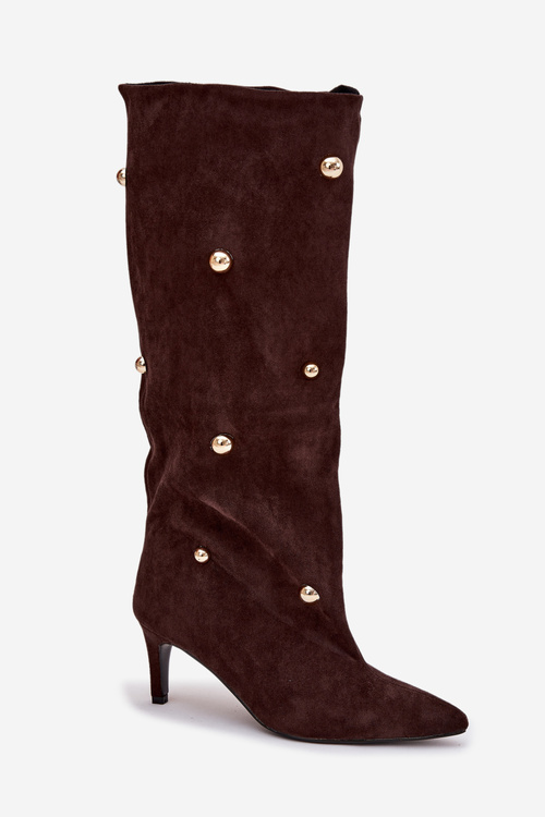 Ласти жіночі чоботи на каблуці з золотими прикрасами шоколадні Thaliane