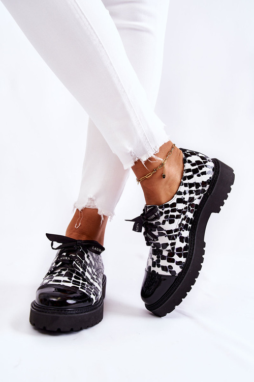 Лаковані туфлі Laura Messi 2441 Чорно-білі
