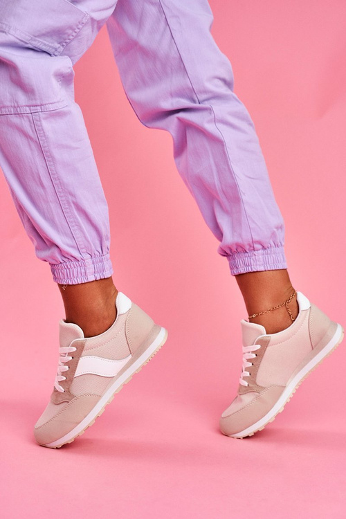 Спортивне жіноче взуття бежевого кольору Determine