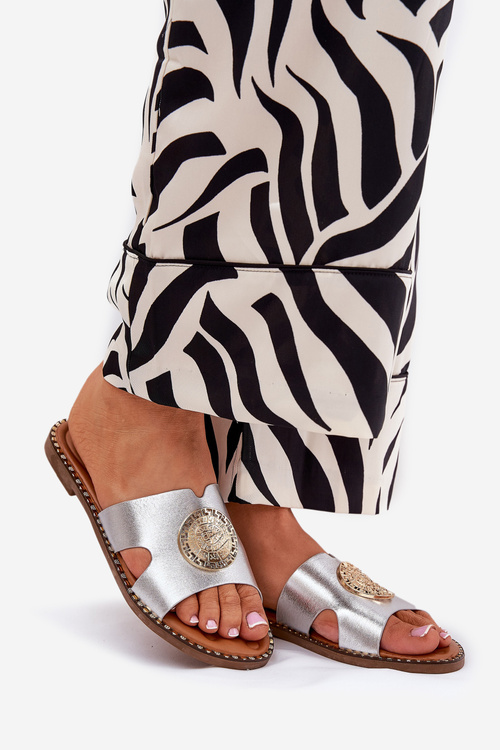 Плоскі Жіночі Сандалі З Декоративним Елементом Срібні Oferry