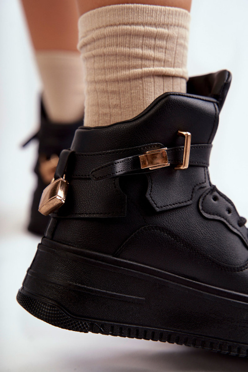 Жіноче тепле високе спортивне взуття чорного кольору Lexa