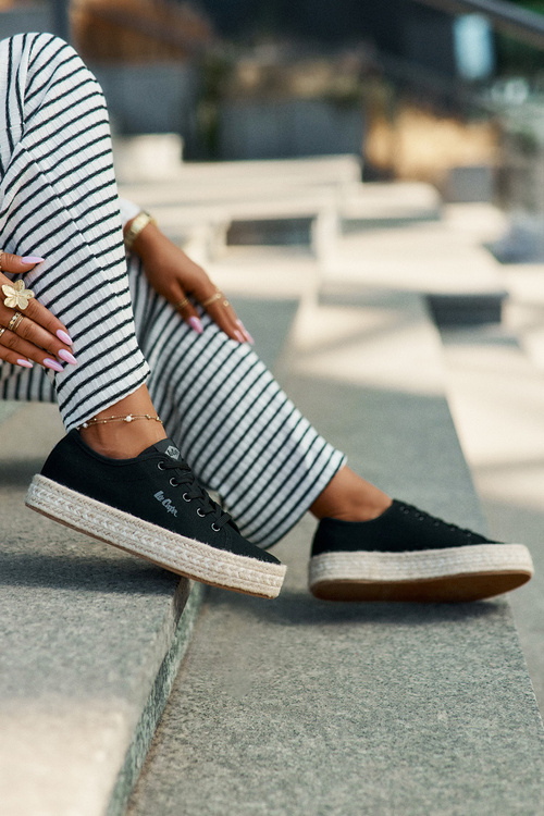 Жіночі Кросівки З Плетінням Lee Cooper LCW-25-44-3216 Чорні